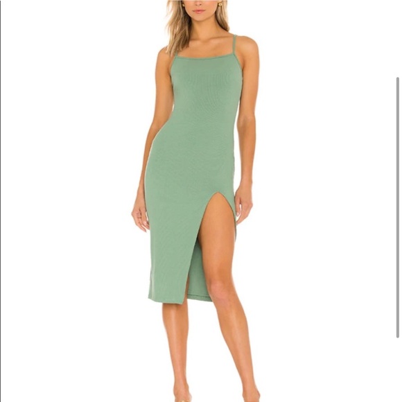superdown Dresses & Skirts - NWT Superdown Candace Slit Midi Dress in Green